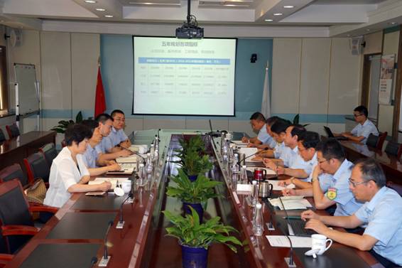 西安市国资委党委书记、主任刘三民来db电竞动力调研指导工作