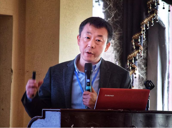 db电竞与行业专家齐聚一堂共话能源转型发展