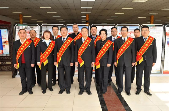 db电竞召开销售先锋模范团队表彰大会